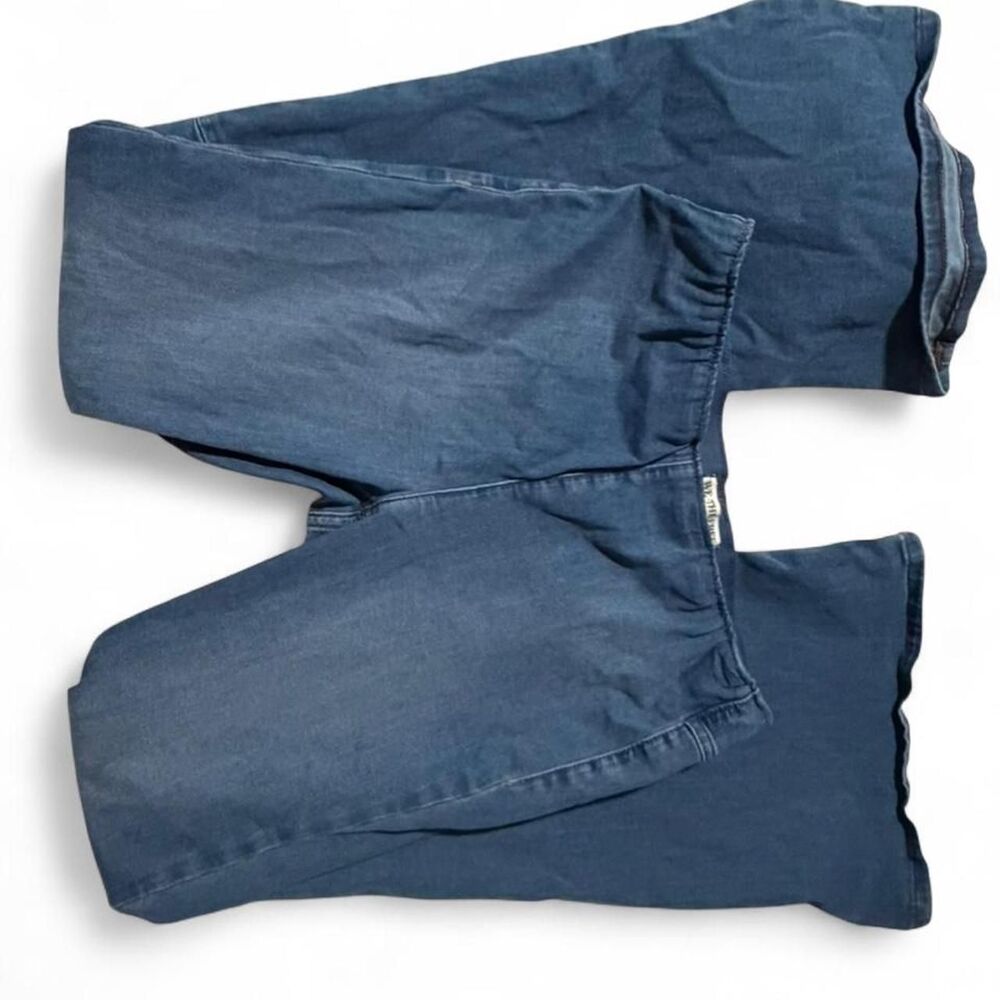 We-the-free Women's Blue and Navy Jeans - Picture 2 of 7